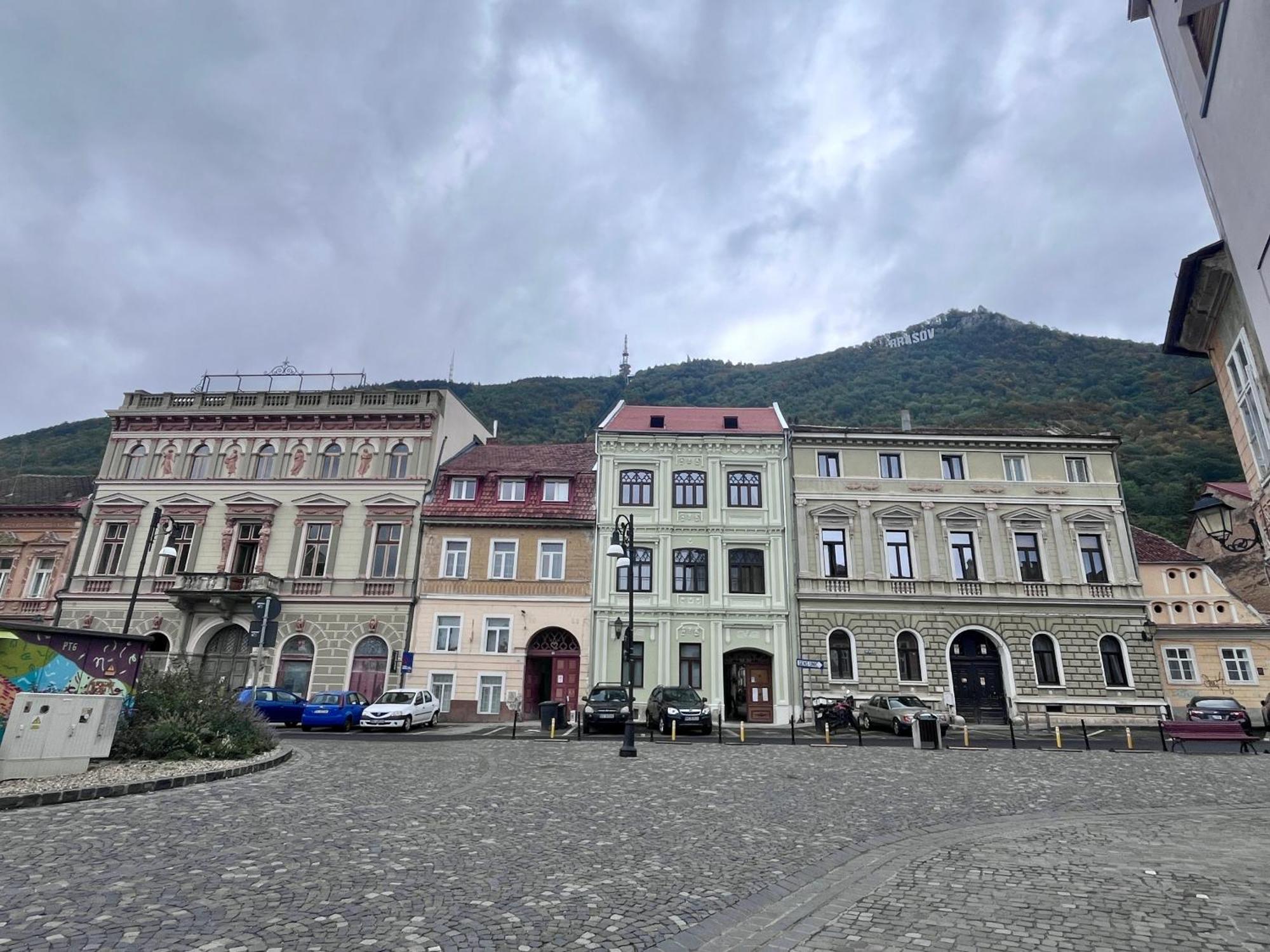 Uptown 46 Apartment Brasov Exterior photo